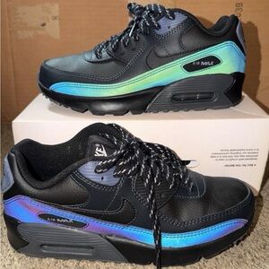 Nike Air Max Black and Blue Junior sz 5 Shoes